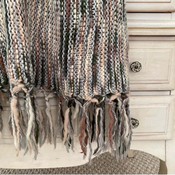 Chico’s Boho Fringe Festival Sweater Sleeveless Cardigan - Picture 4 of 7